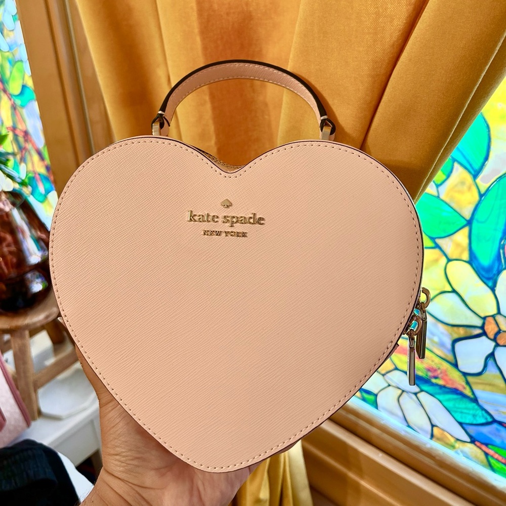 Kate Spade Heart Purse 🩷